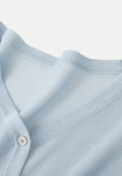 Lightweight Long Sleeve Cropped Knit Top