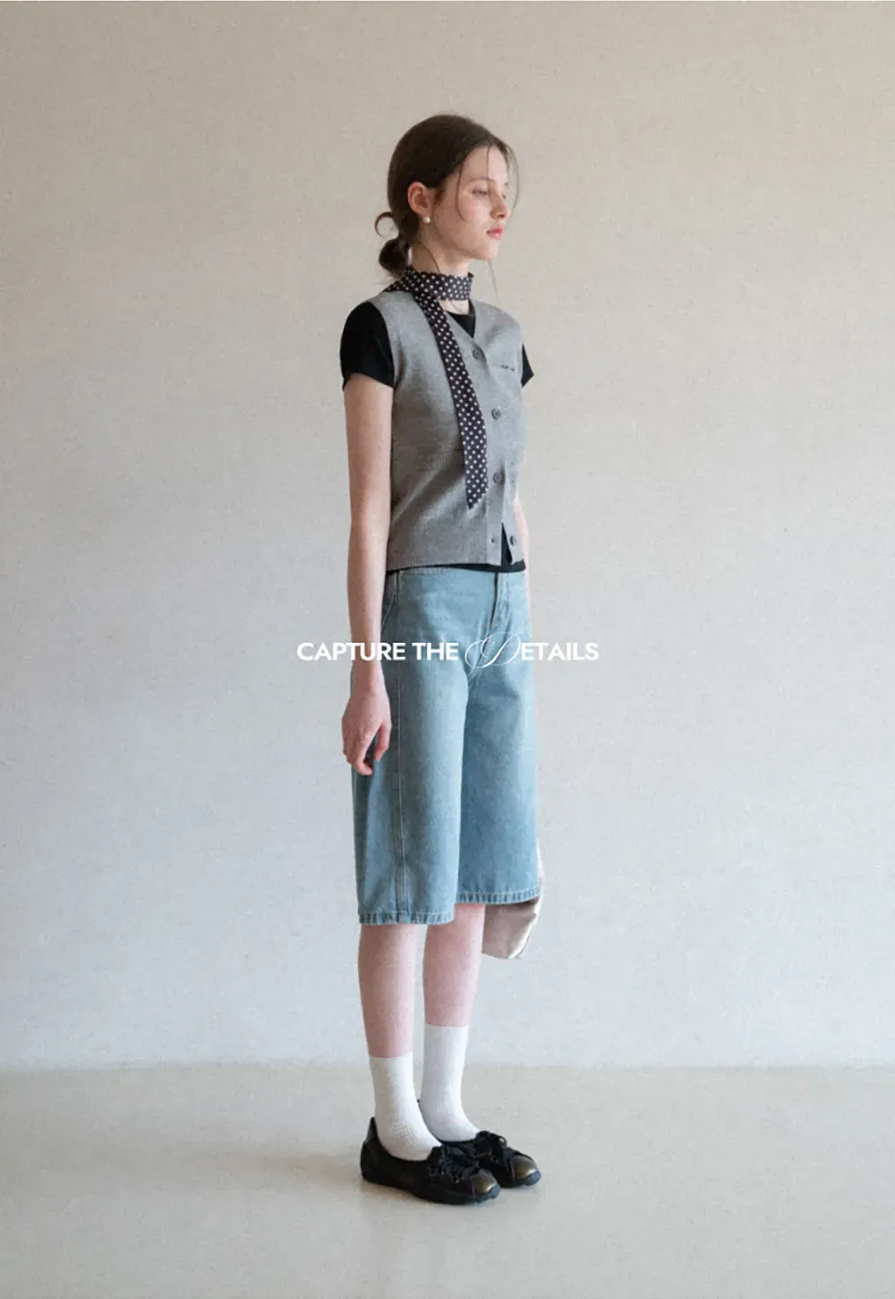 Knitted Vest with Button Closure and Embroidery