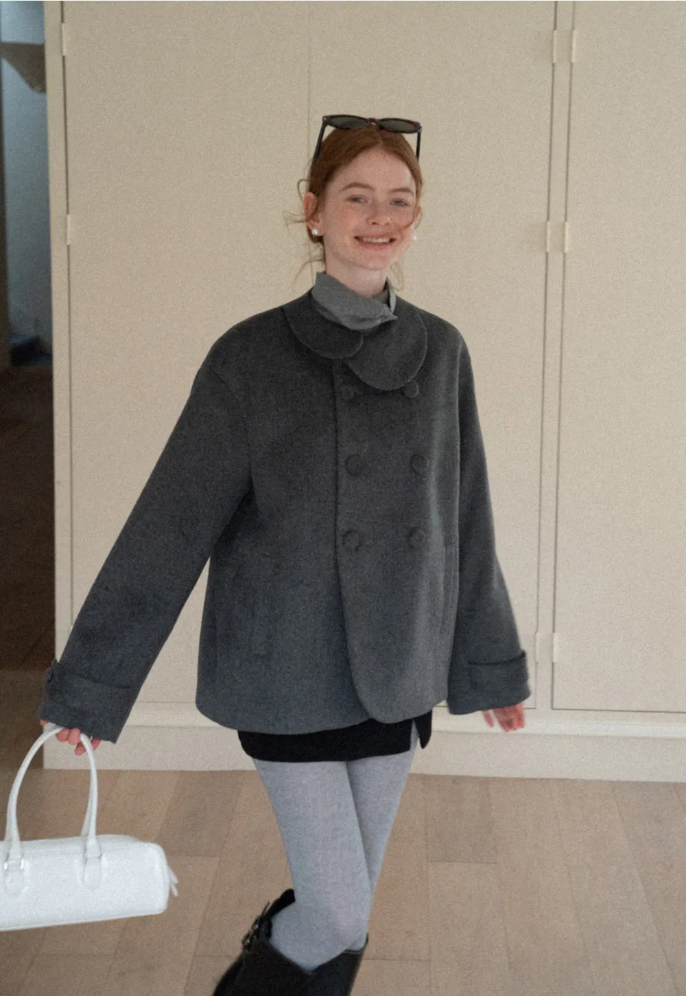 Elegant Wool Jacket for Women Simple Design Warm Coat