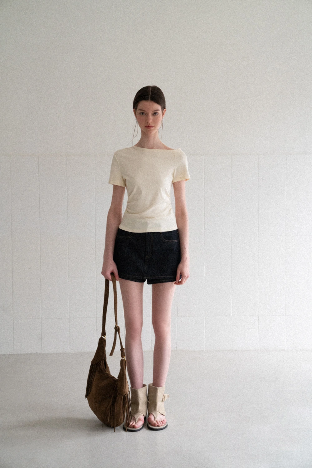 Off shoulder short sleeve fitted t shirt