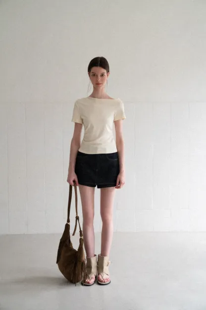Off shoulder short sleeve fitted t shirt