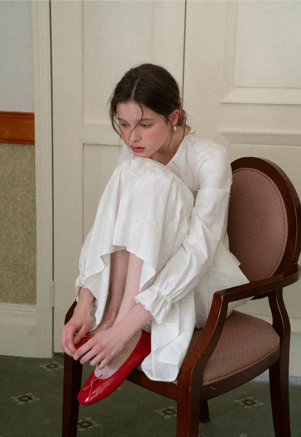 Shirt with ruffled sleeves and layered skirt