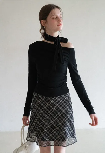 Long sleeve off shoulder top with neck tie detail