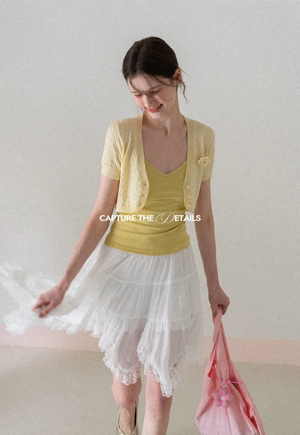 V neck thin strap fitted tank top