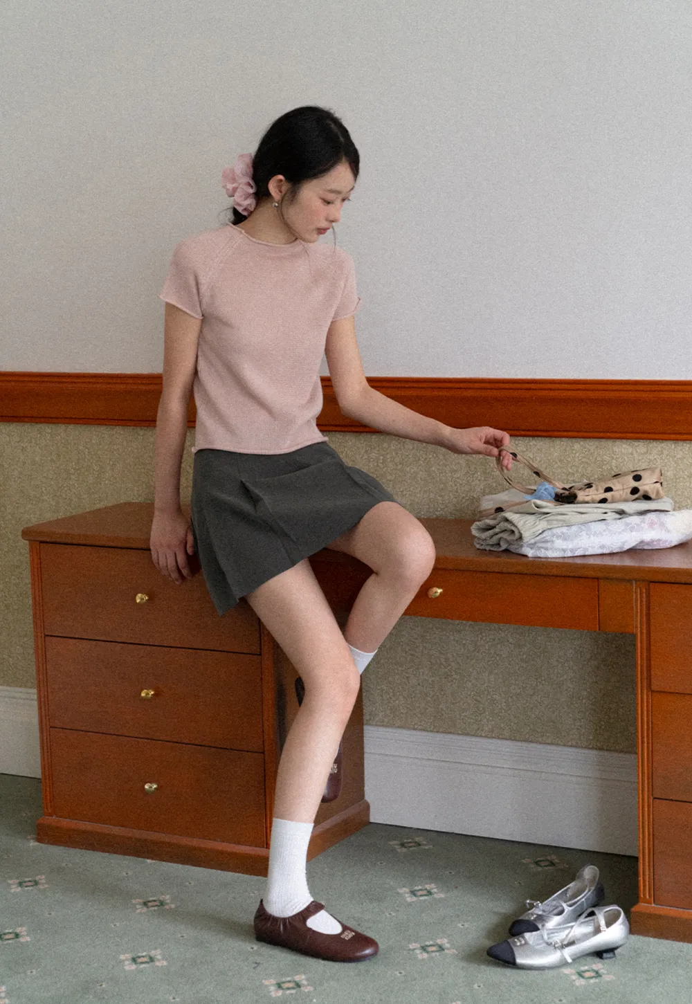 Short Sleeve Ribbed Knit Top with Raglan Sleeves