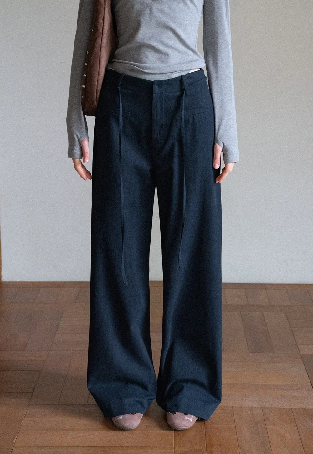 ersatile Wide Leg Pants with High Waist and Belt Detail