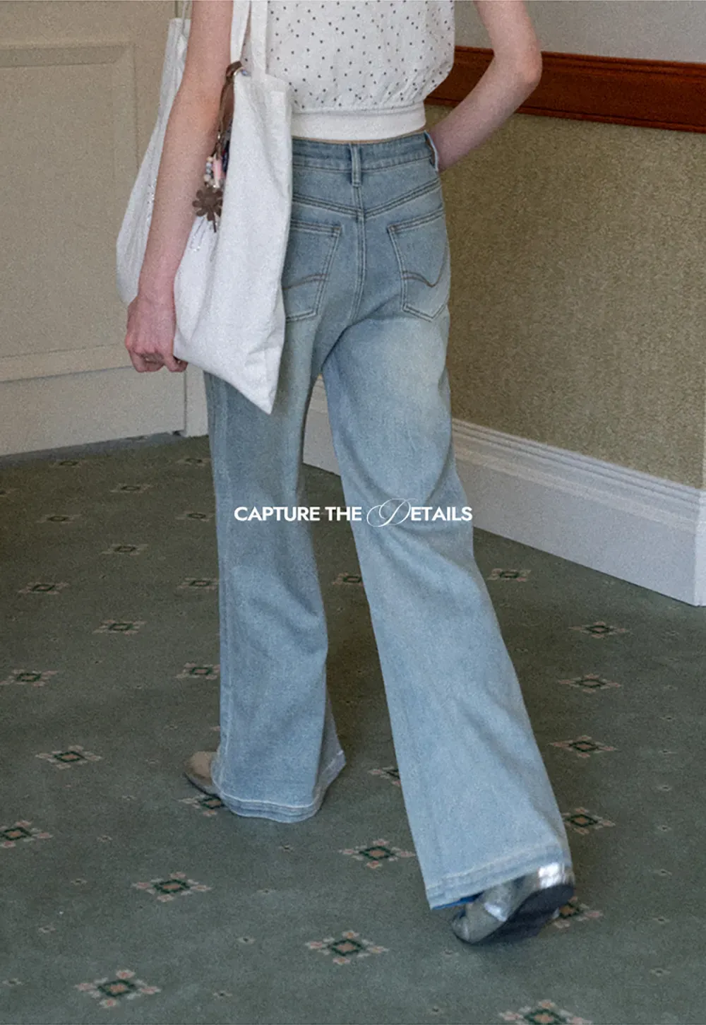 Wide leg flared denim jeans with front pockets