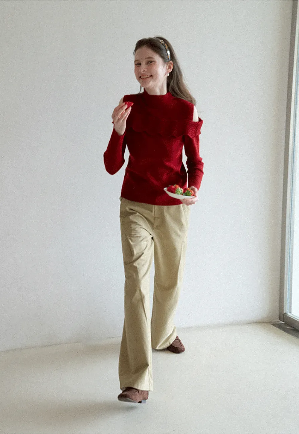 Elegant Off Shoulder Knit Sweater with Wave Detail