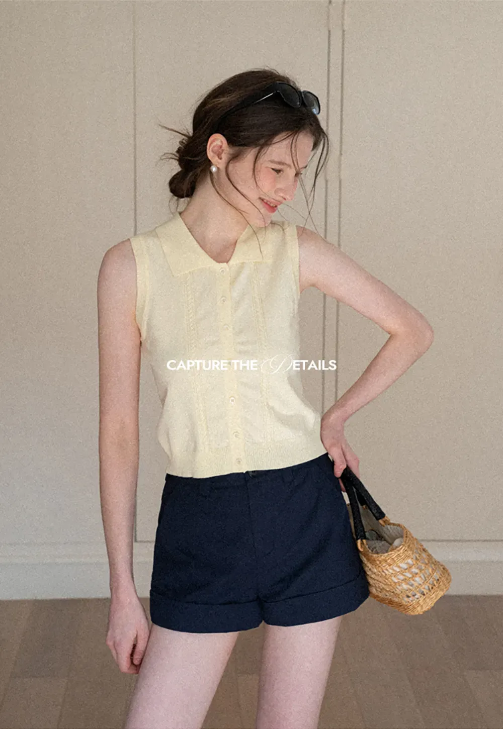Sleeveless Knit Top with Collar and Buttons