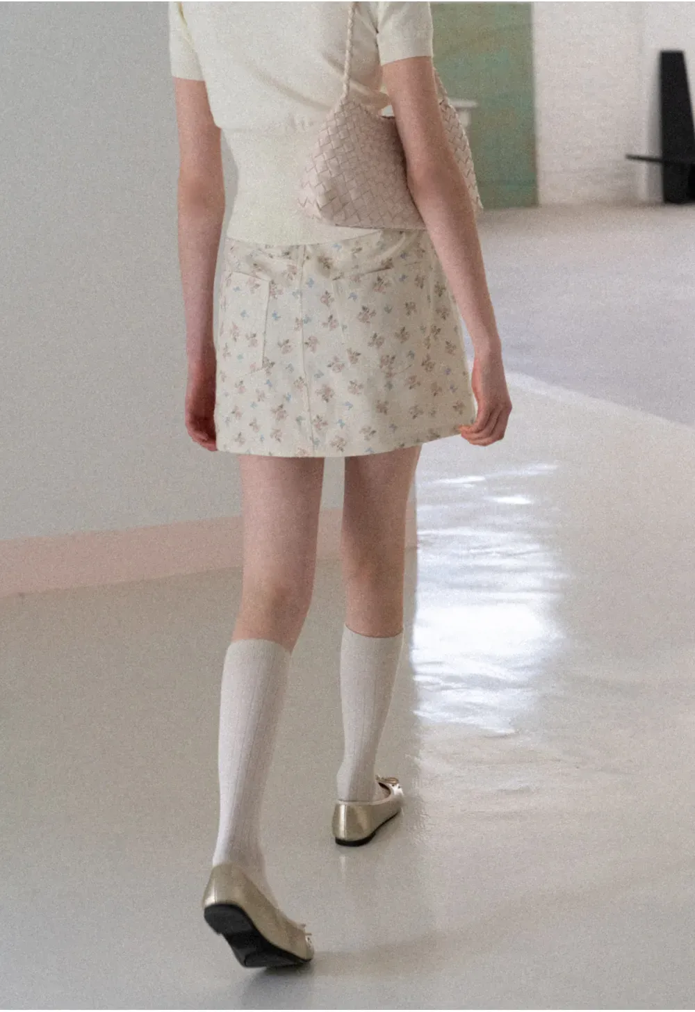 Floral Print Mini Skirt with Front Pockets