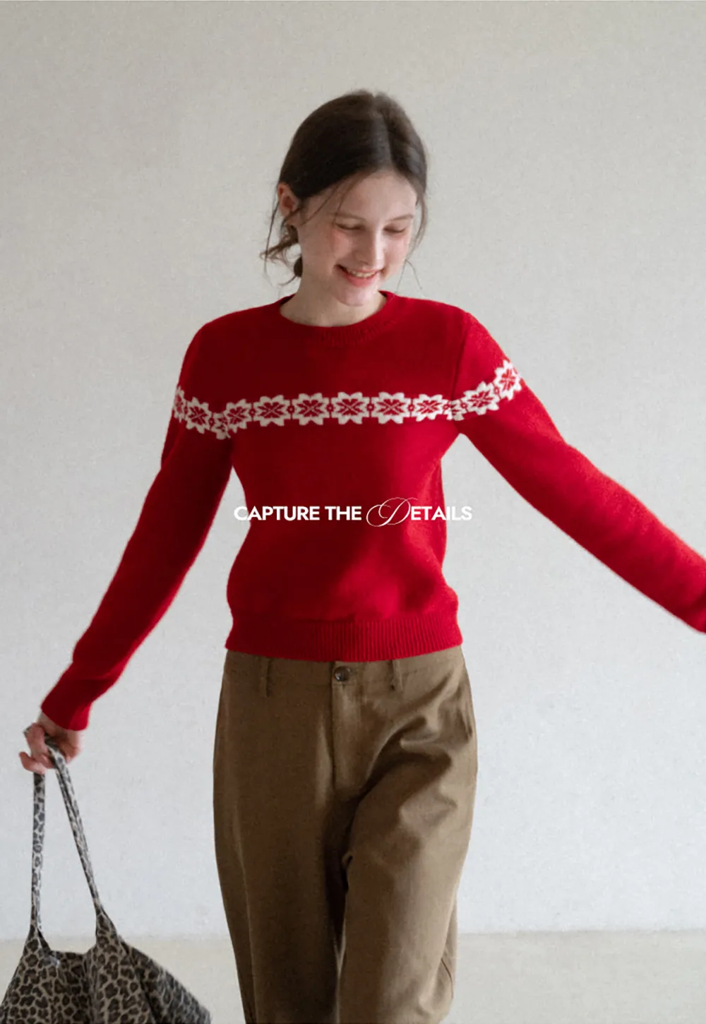 Wide leg casual pants with front pockets and relaxed fit