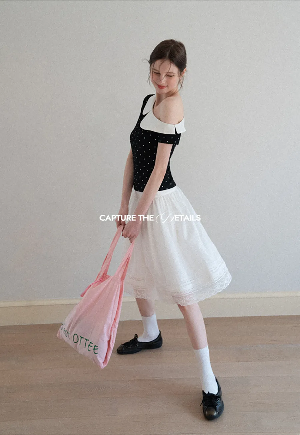 Lace Trimmed Pleated Midi Skirt