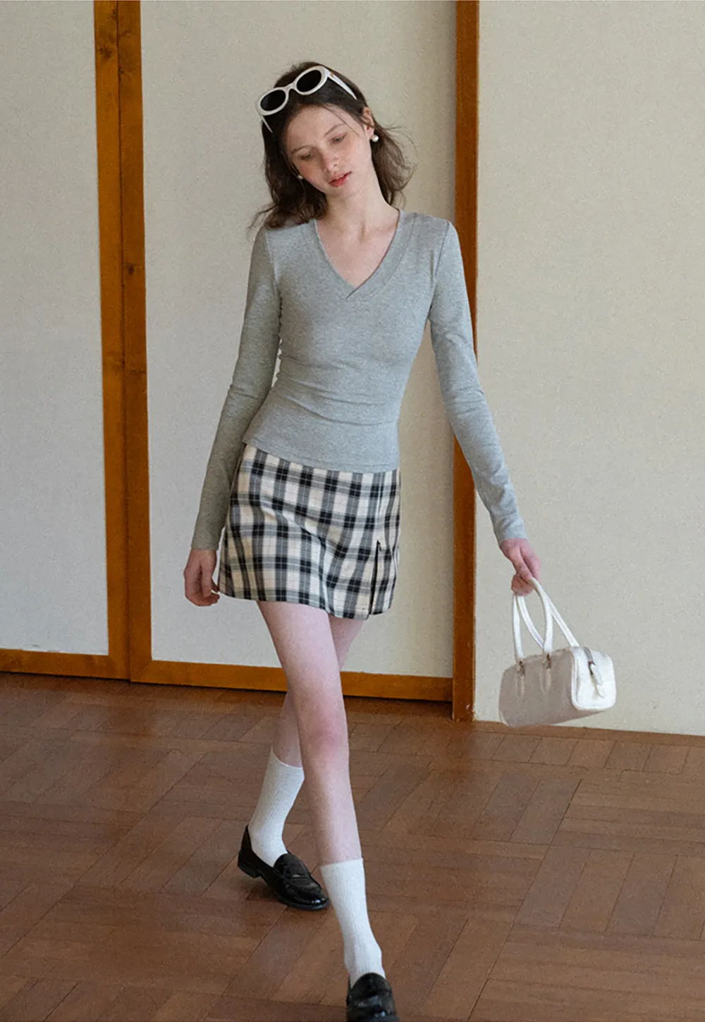 Long sleeve crew neck t shirt with fitted cut