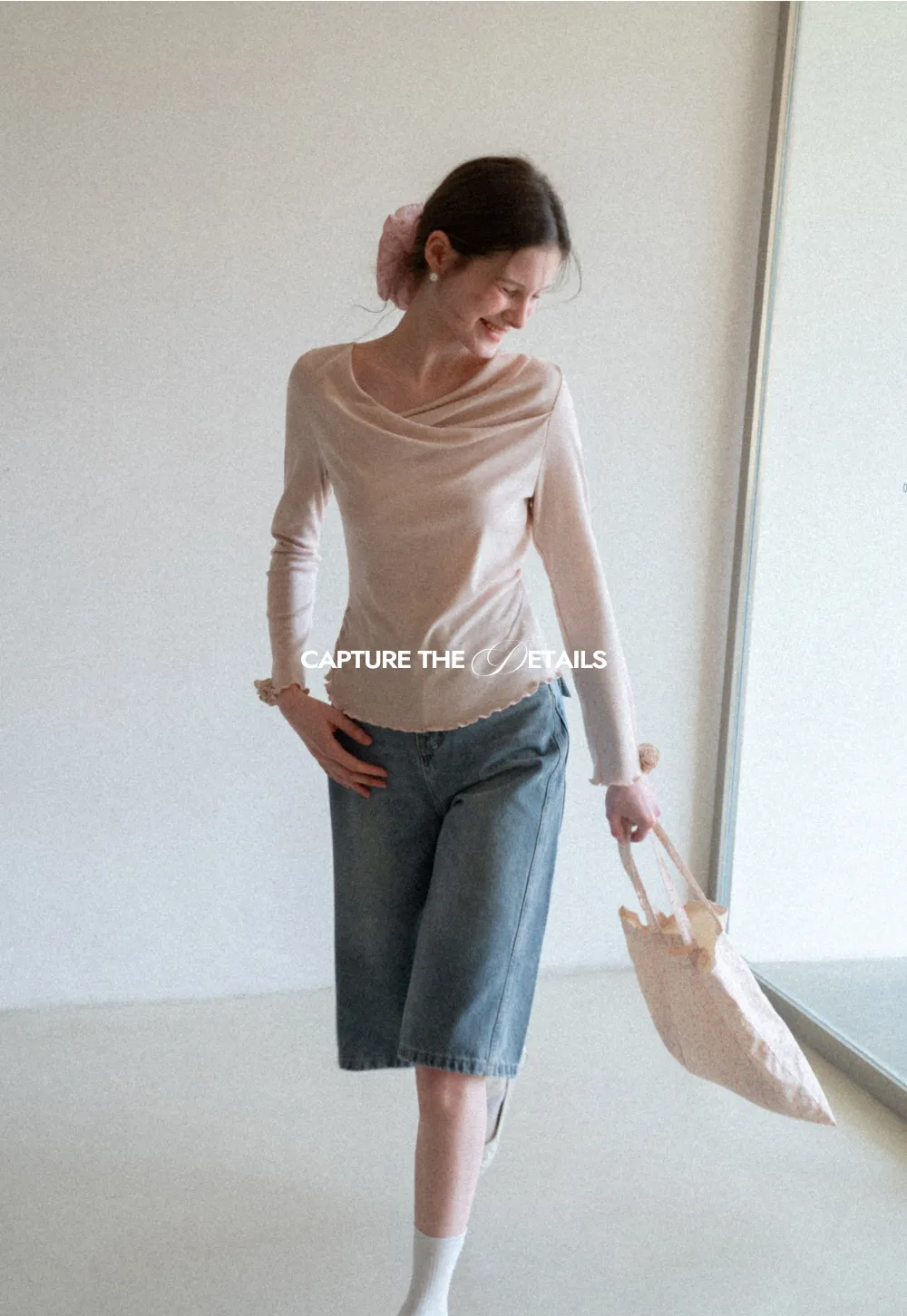 Long sleeve top with ruffled hem and cuffs