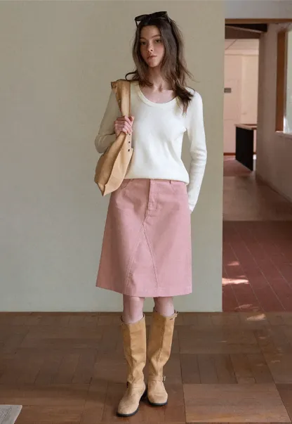 Ribbed Scoop Neck Long-Sleeve Top