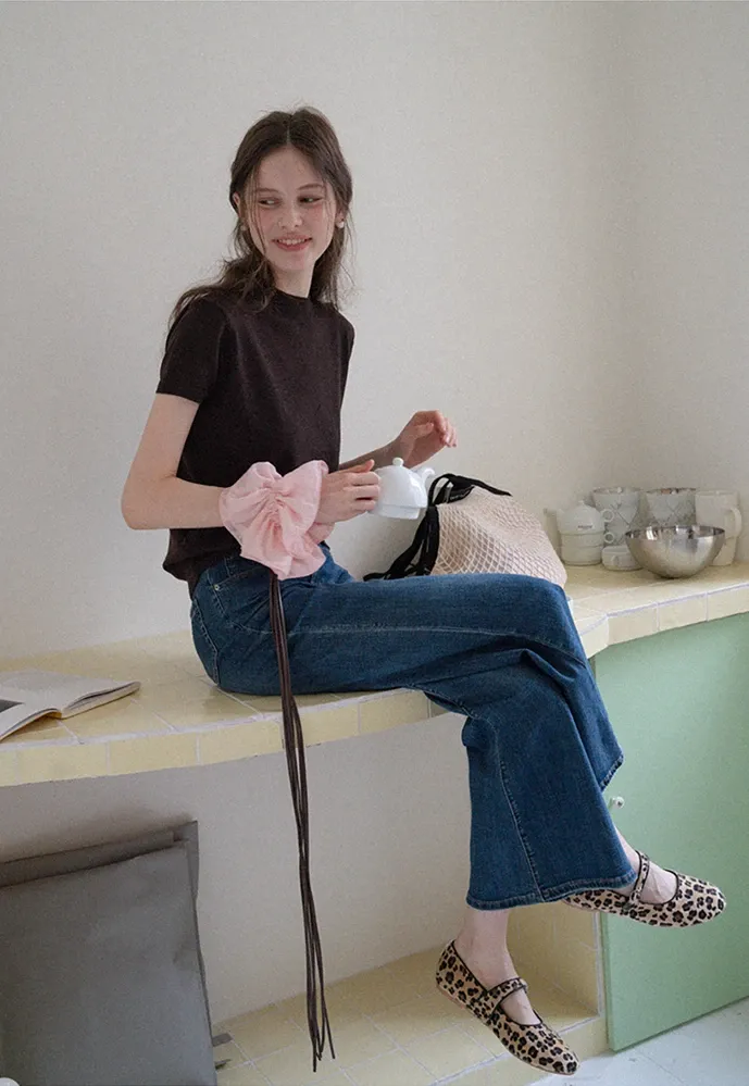 High-Waist Flared Jeans