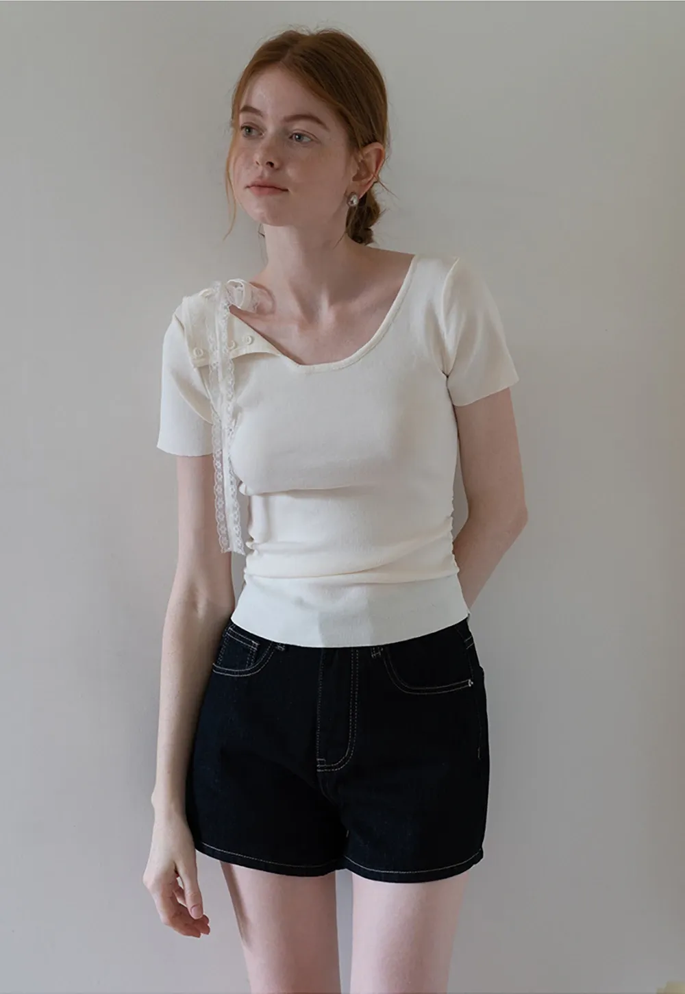One Shoulder Lace Bow Knit Top