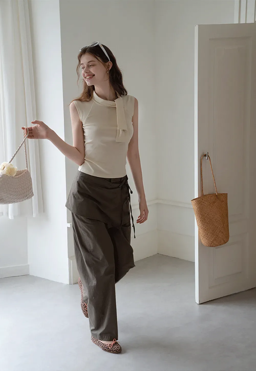Women's Linen Pants with Detachable Flap