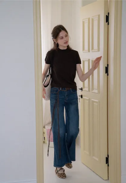 High-Waist Flared Jeans
