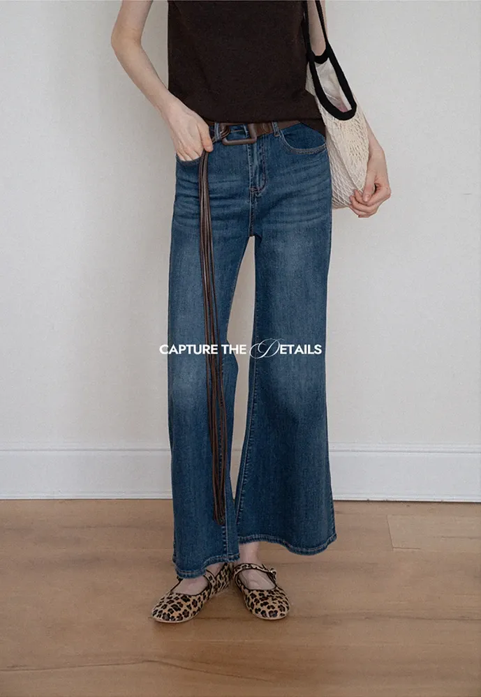 High-Waist Flared Jeans
