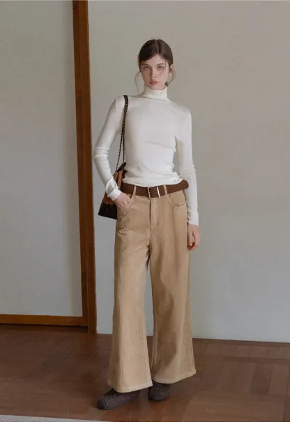 Ribbed Turtleneck Top