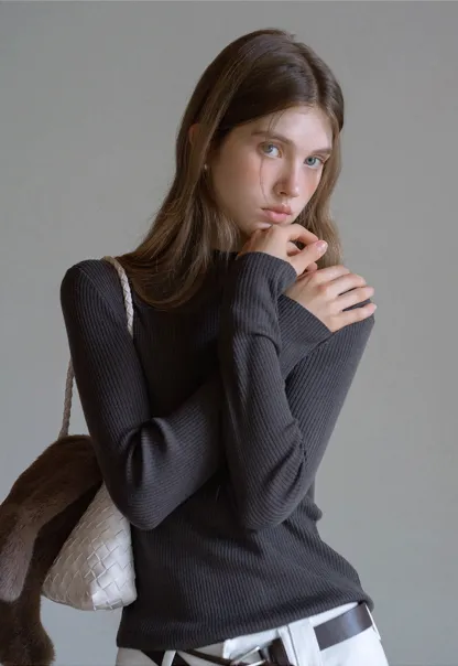 Women’s Ribbed Knit Turtleneck Sweater Top