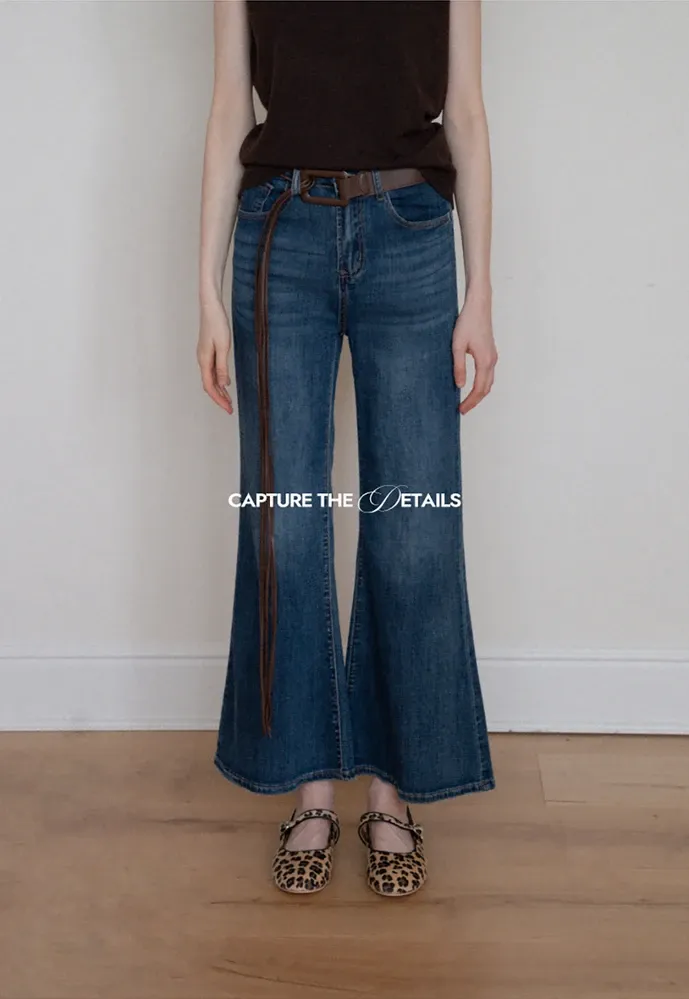High-Waist Flared Jeans