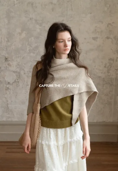 Olive Short Sleeve Mock Neck Knit Top