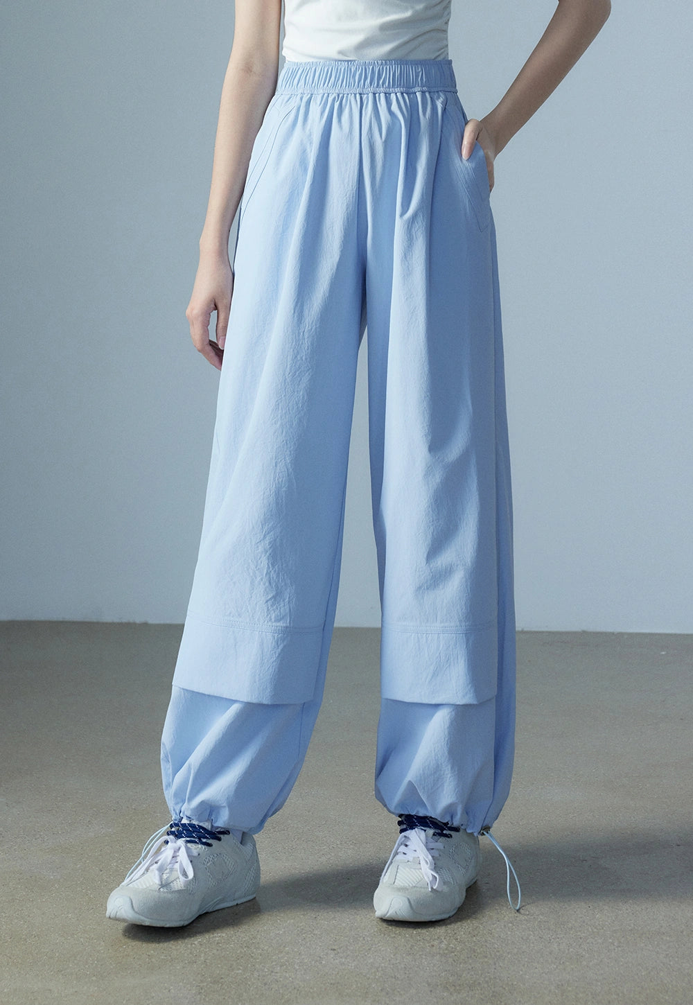Women's Wide-Leg Drawstring Hem Pants