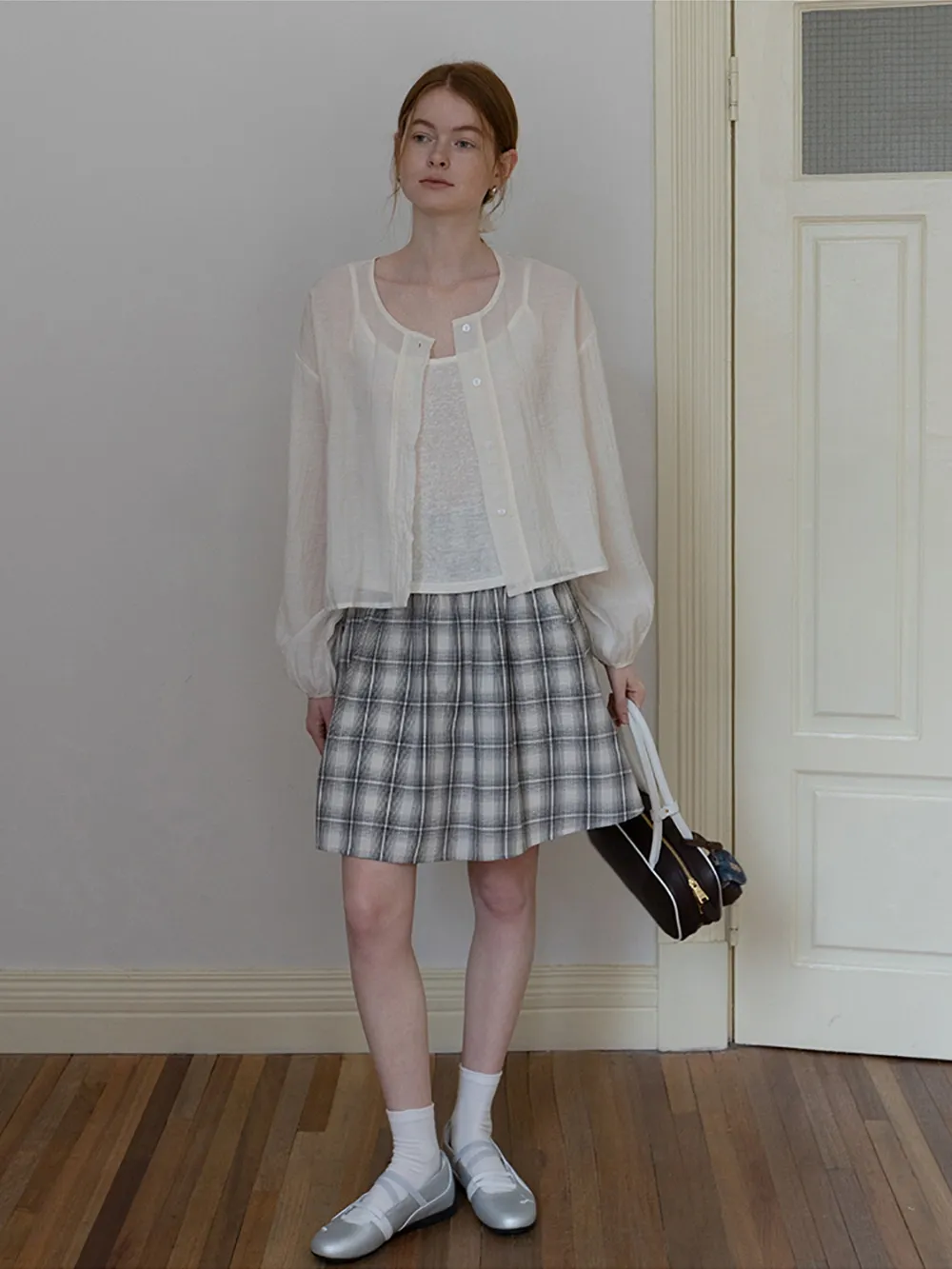 Women’s Button-up Blouse with Long Sleeves And Camis