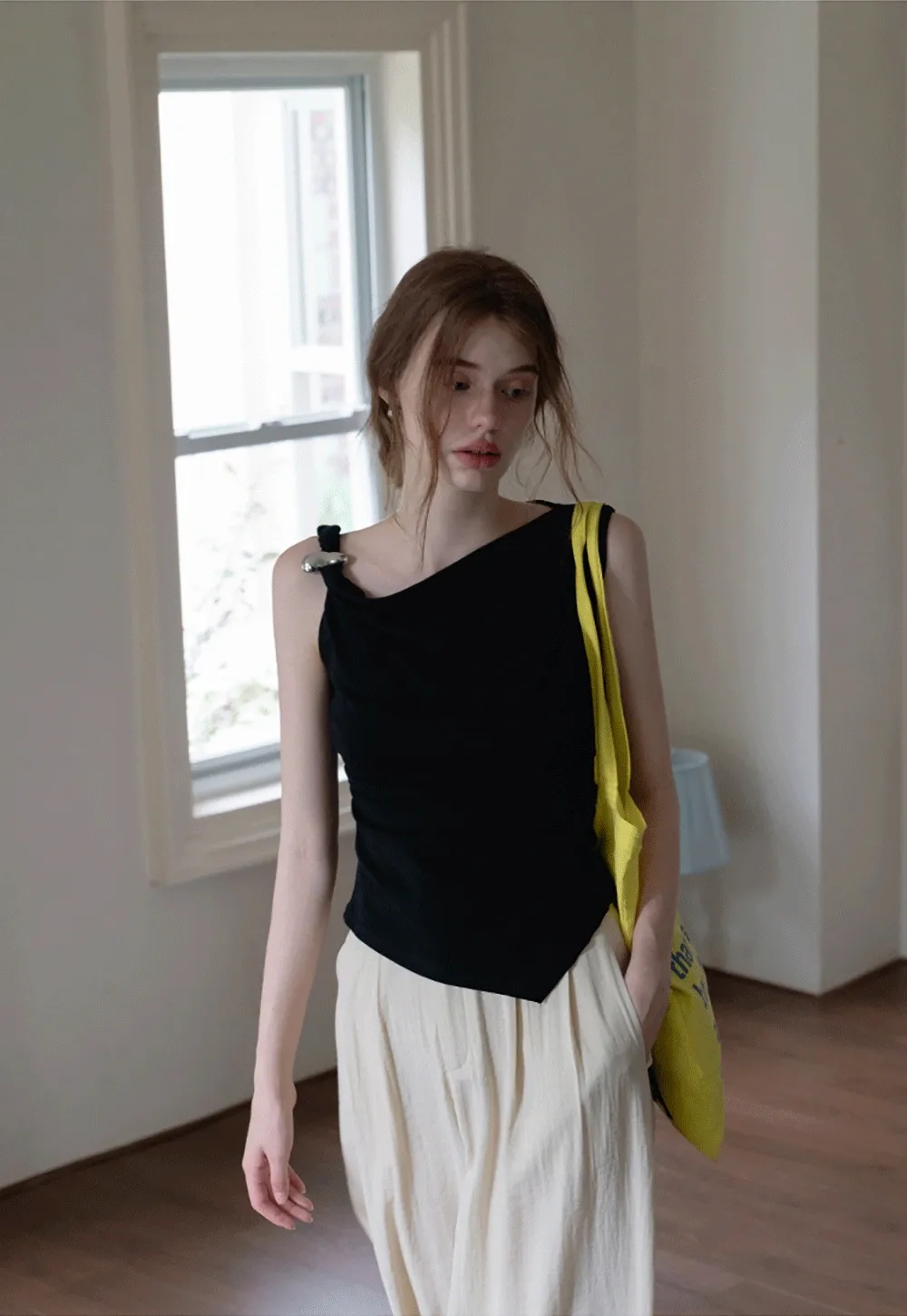 Women’s Asymmetric Shoulder Top