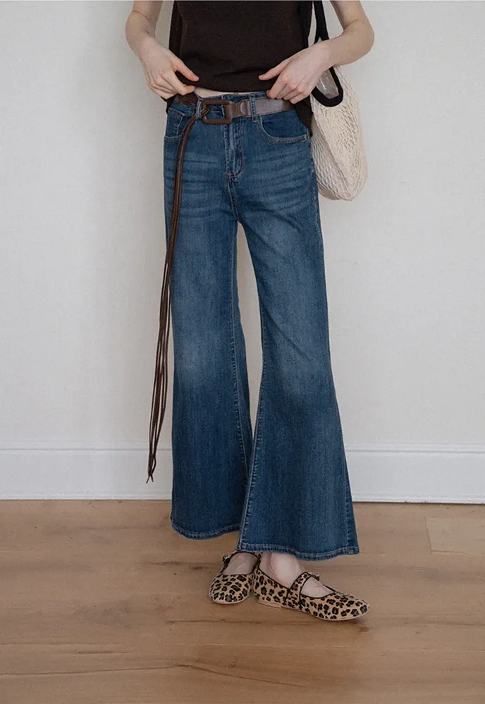 High-Waist Flared Jeans