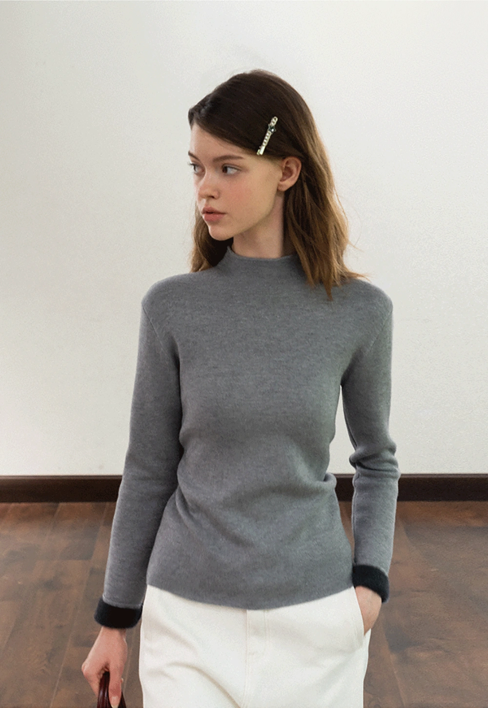 Women Soft Long Sleeve Crew Neck Sweater
