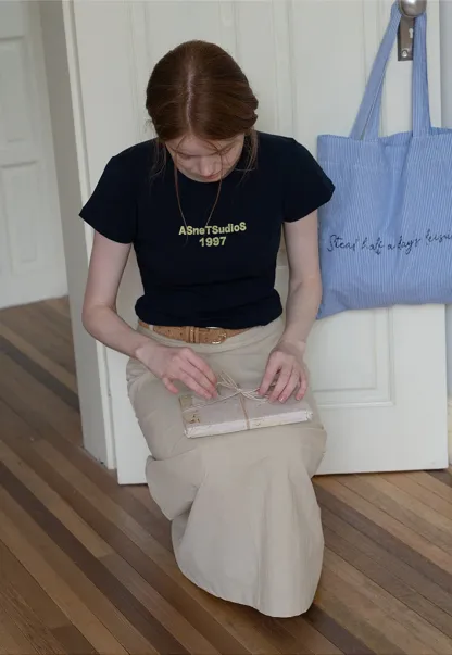 Slim Fit Contrast Letter Tee for Women