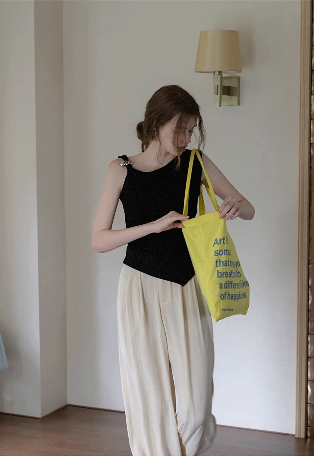 Women’s Asymmetric Shoulder Top