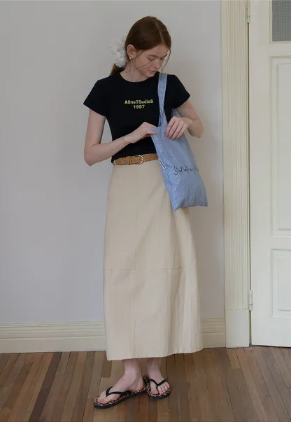 Slim Fit Contrast Letter Tee for Women