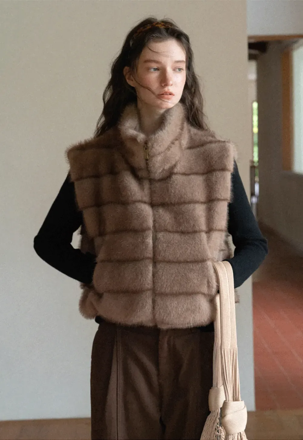 Ribbed Scoop Neck Long-Sleeve Top