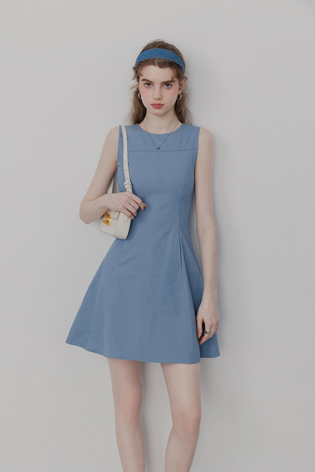 ★送料・関税込★GLOWNY★GIRLFRIEND SLEEVELESS MINI DRESS★ GIRLFRIEND SLEEVELESS MINI DRESS (GRAY) - GLOWNY