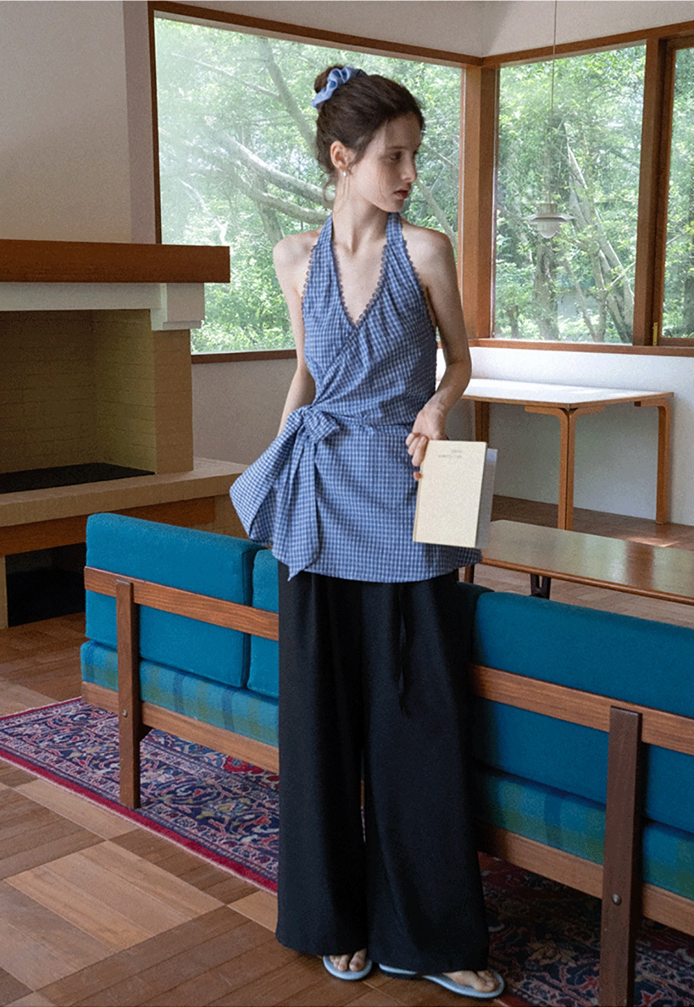 Pleated Wide-Leg Trousers