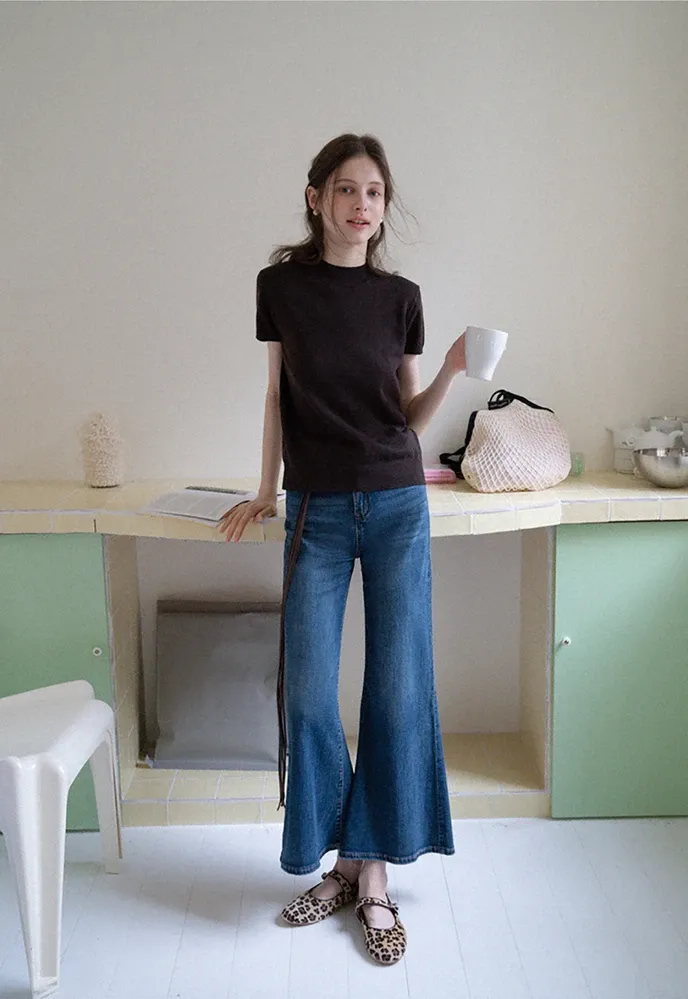 High-Waist Flared Jeans