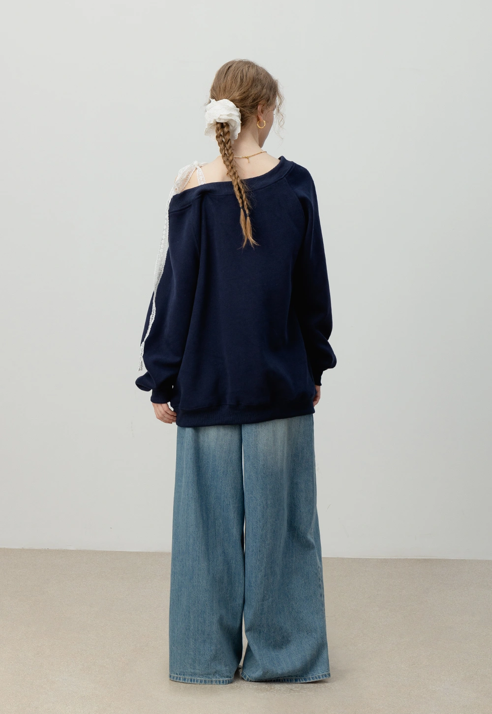 Dea graphic sweat ブルー Dea graphic sweat ブルー Dea graphic sweat ブルー Dea