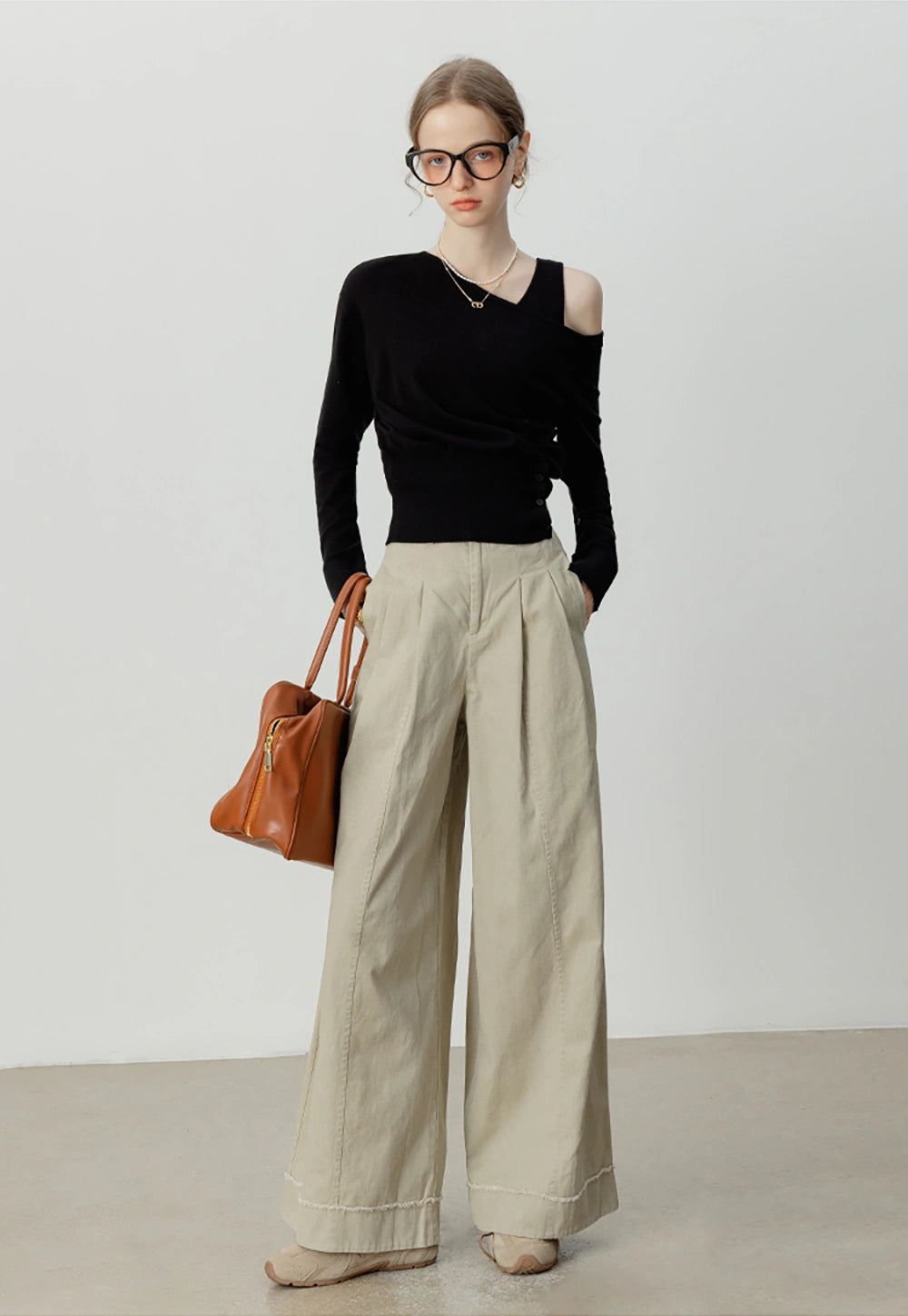 Women's Asymmetrical Off-Shoulder Knit Top – EGGKA