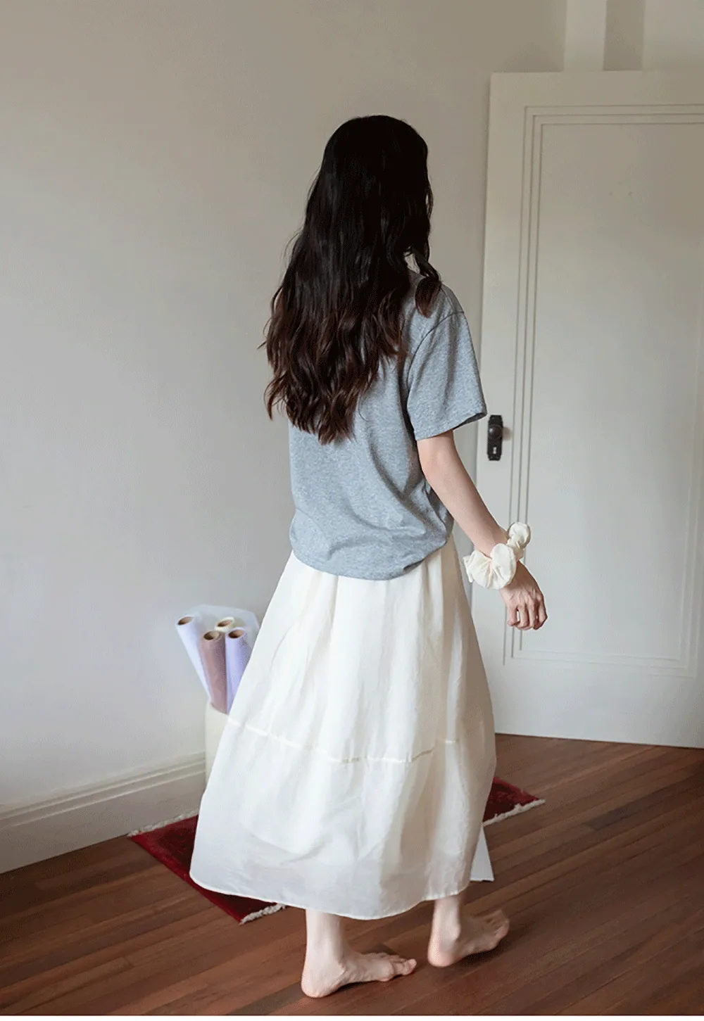 Women’s Elastic-Waist Flowy Midi Skirt