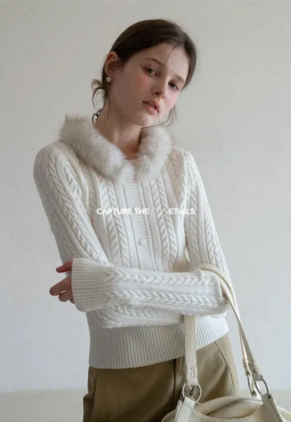 Cable Knit Sweater with Fur Collar Design