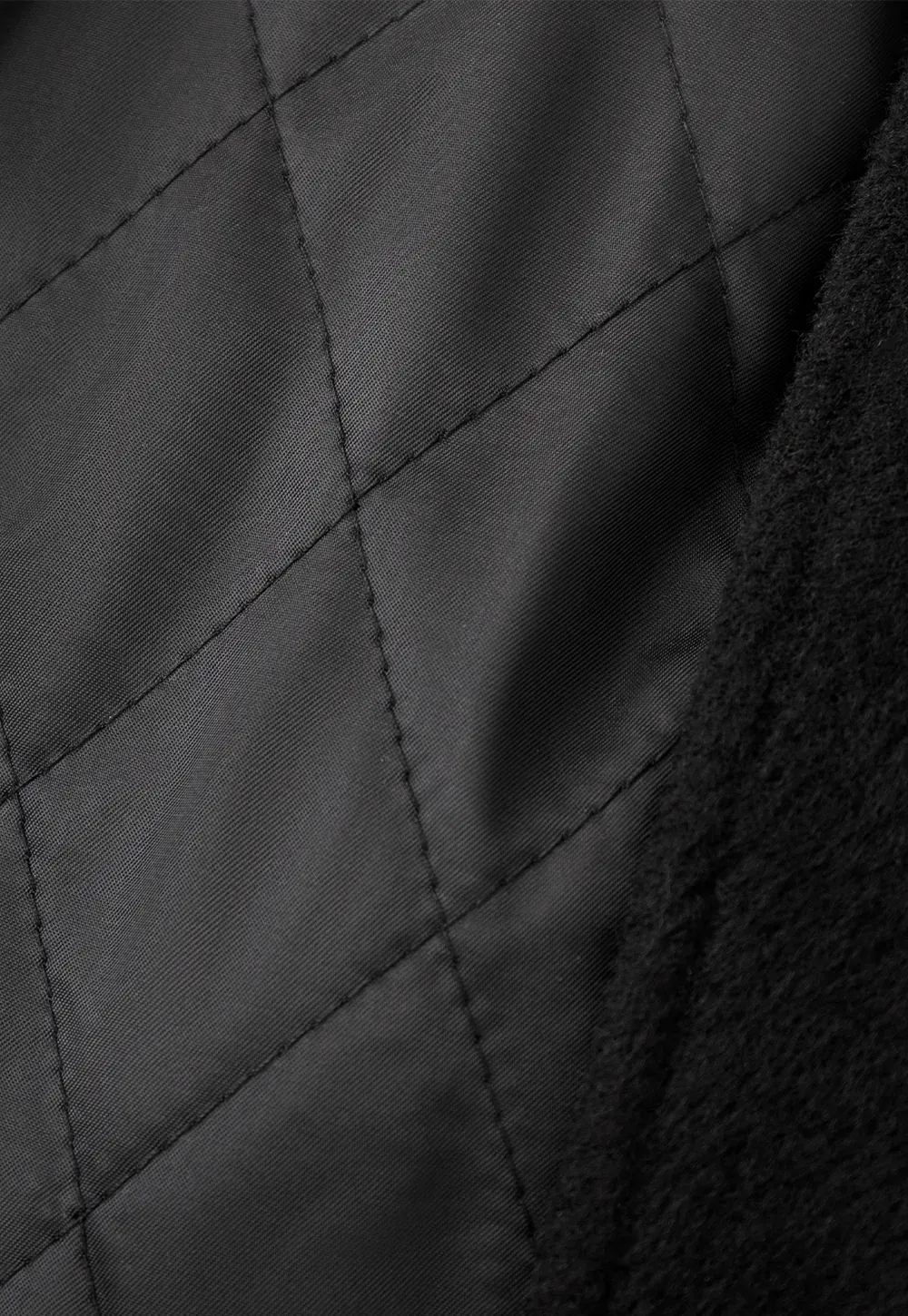 Elegant Wool Coat with Belted Design and Wide Collar