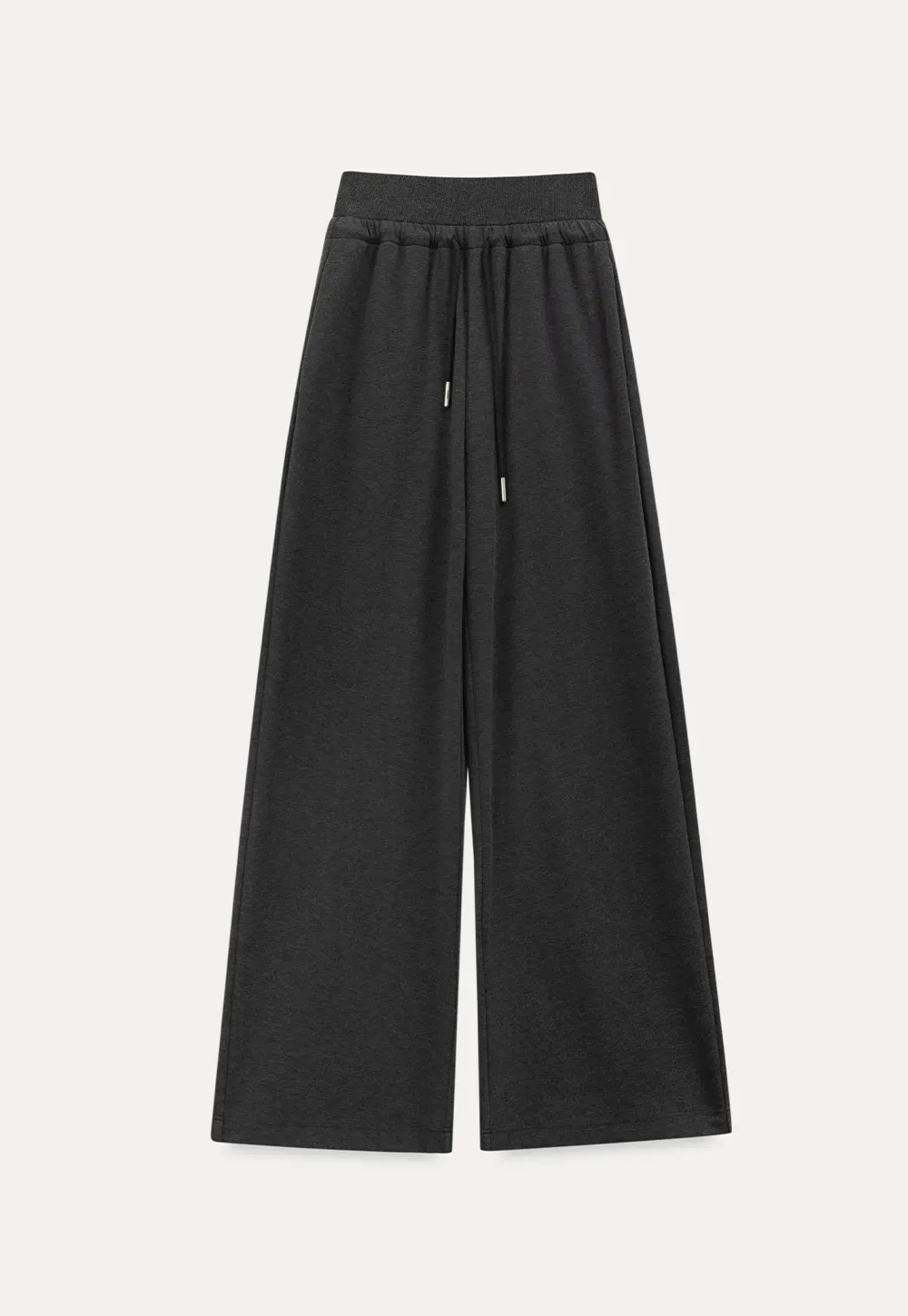 T shirt and casual pants with drawstring waist