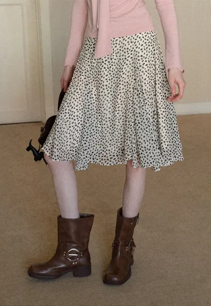 Flowing hem leopard print skirt with ruffle details