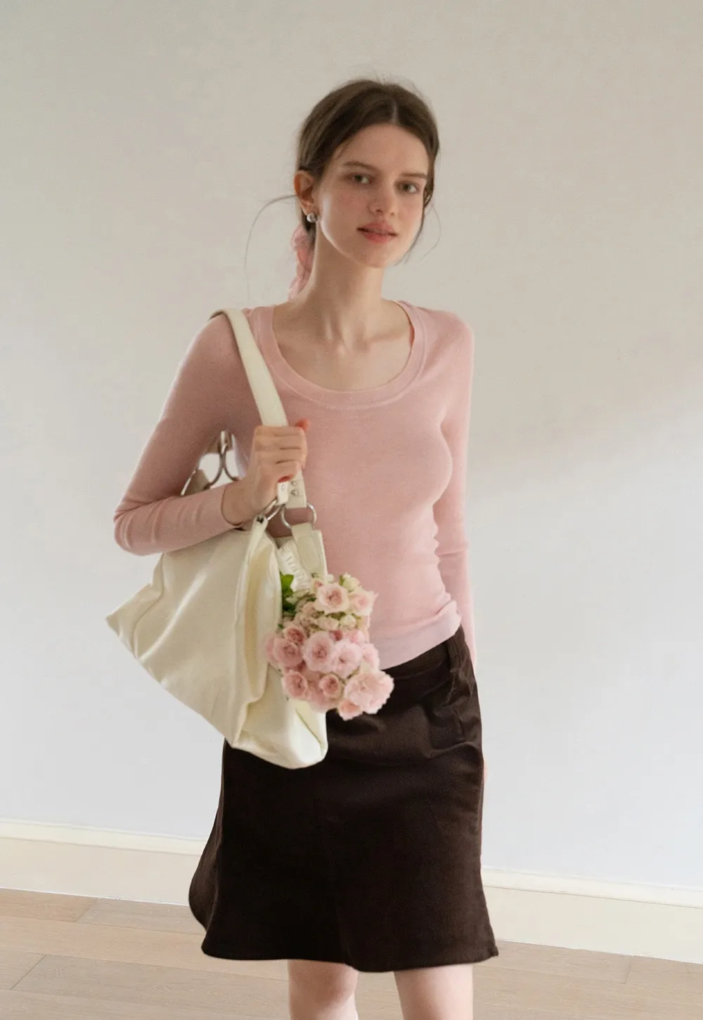 Women's Seamless U-Neck Long Sleeve Knit Top