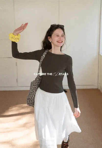 long sleeve boat neck slim fit top