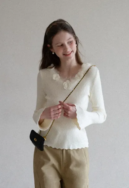 Floral Embellished V Neck Woolen Knit Sweater